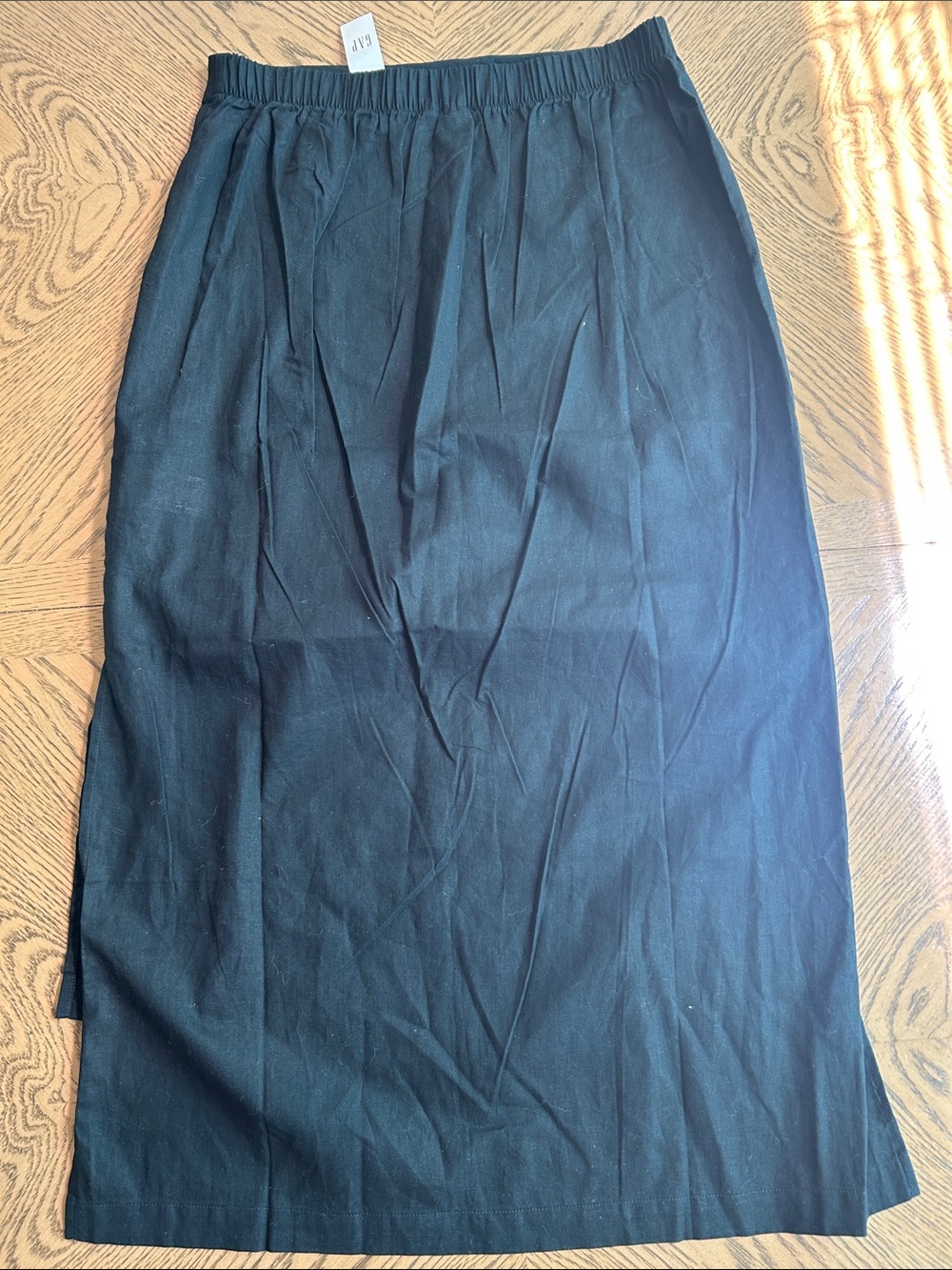 New GAP Black Maxi Straight Skirt - Picture 3 of 6
